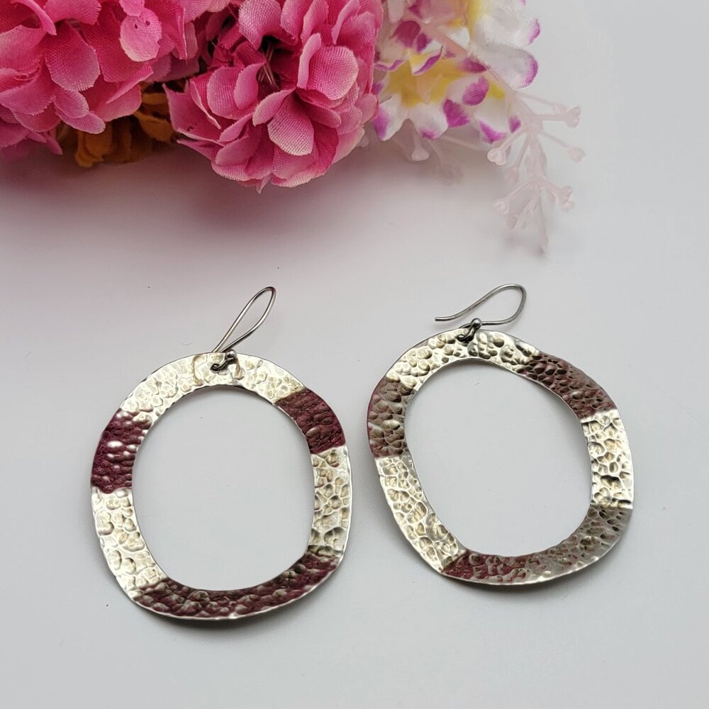 Vtg. ATI Mexico 925 Sterling Silver Modernist Hammered Metal Oval Drop Earrings